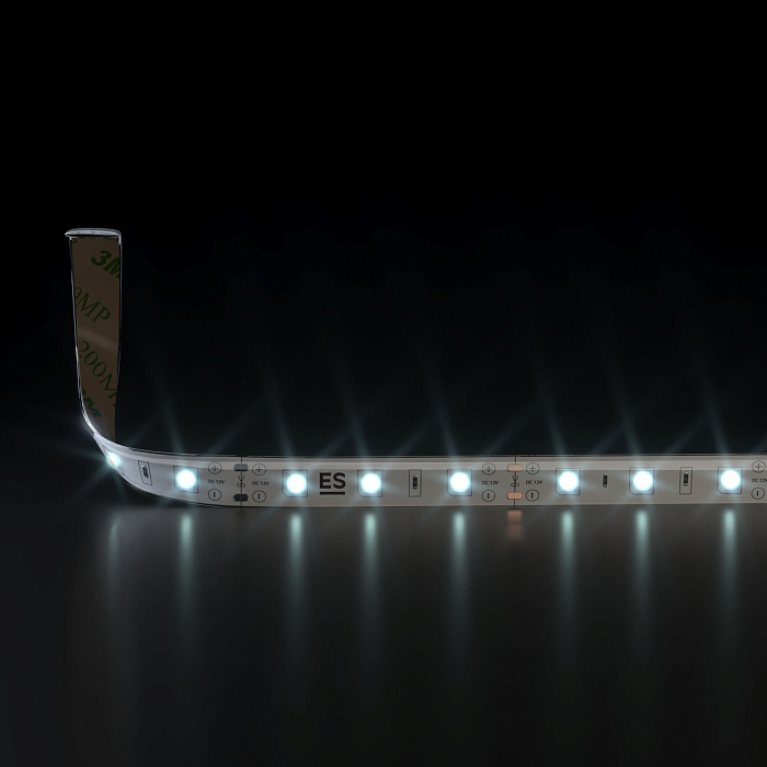 Светодиодная лента Elektrostandard Лента светодиодная 12V 4,8W 60Led 2835 IP65 холодный белый, 5м