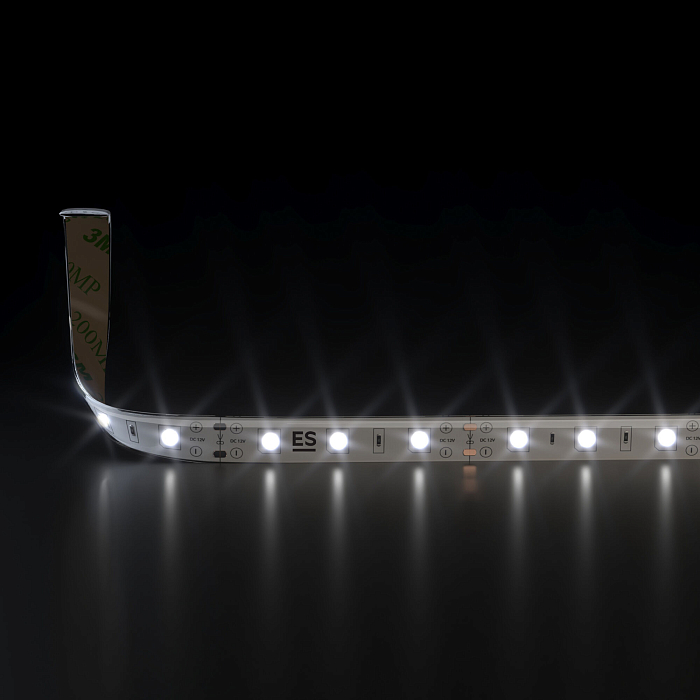 Светодиодная лента Elektrostandard Лента светодиодная 12V 4,8W 60Led 2835 IP65 дневной белый, 5м
