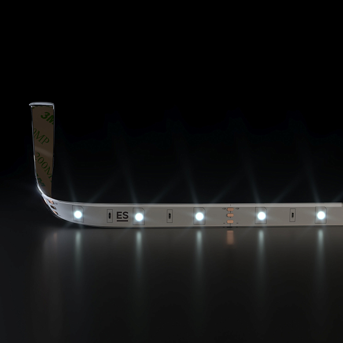 Светодиодная лента Elektrostandard Лента светодиодная 12V 7,2W 30Led 5050 IP65 дневной белый, 5м